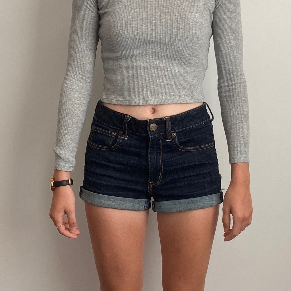 American Eagle women’s jean shorts